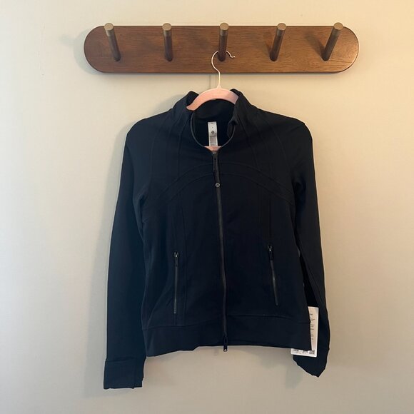 NWT Define Track Jacket Luon - Size 4 - Black - Picture 8 of 9